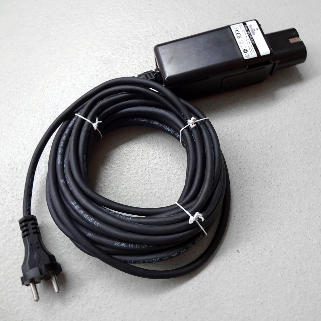 CABLE ALIMENTATION SCRUBBY - UNITE